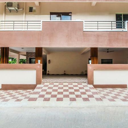 Itsy Hotels Riyas Grand Tirupati Exterior foto