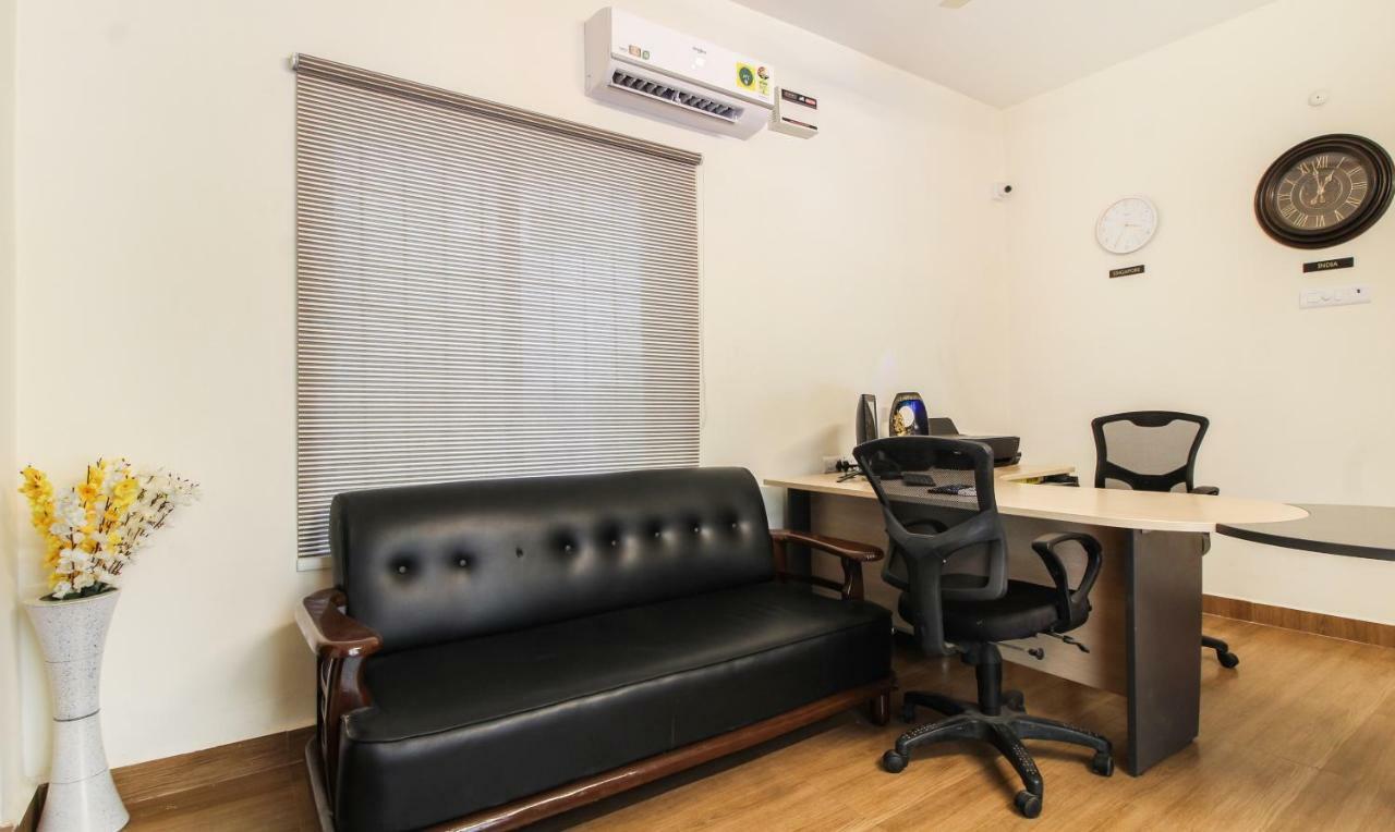 Itsy Hotels Riyas Grand Tirupati Exterior foto