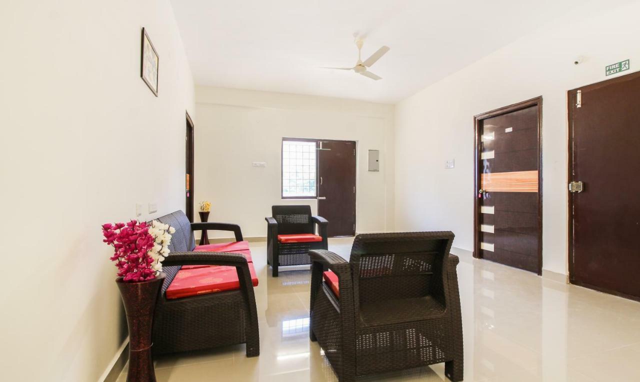 Itsy Hotels Riyas Grand Tirupati Exterior foto
